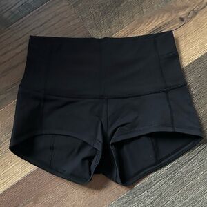Lululemon Wunder Short Full On Luon 2”